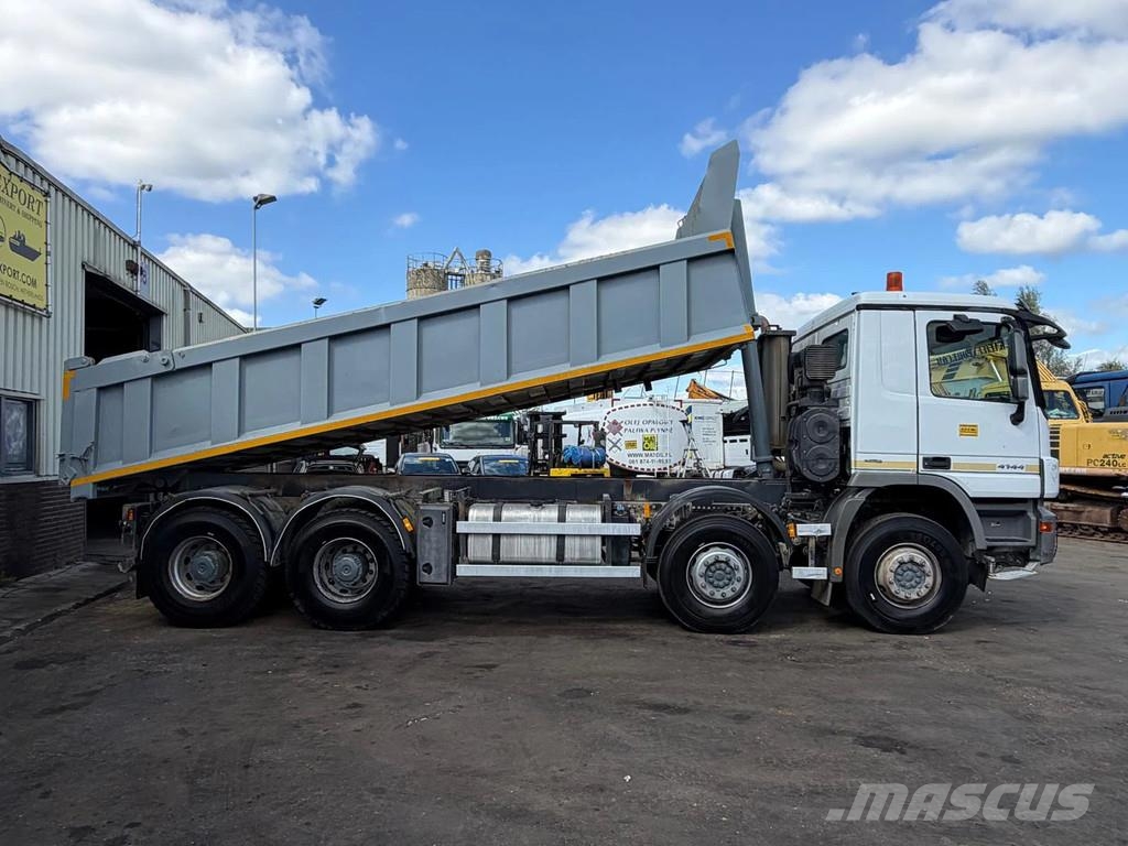 Mercedes-Benz Actros 4144 Kipper - 8x4 - MP3 - Big Axles - V6 - شاحنات قلابة