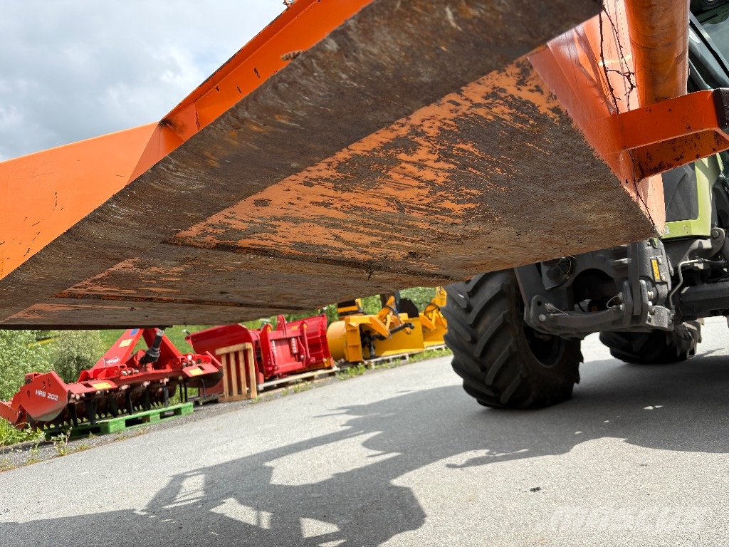 FMG SLK 15 Snežne daske i plugovi