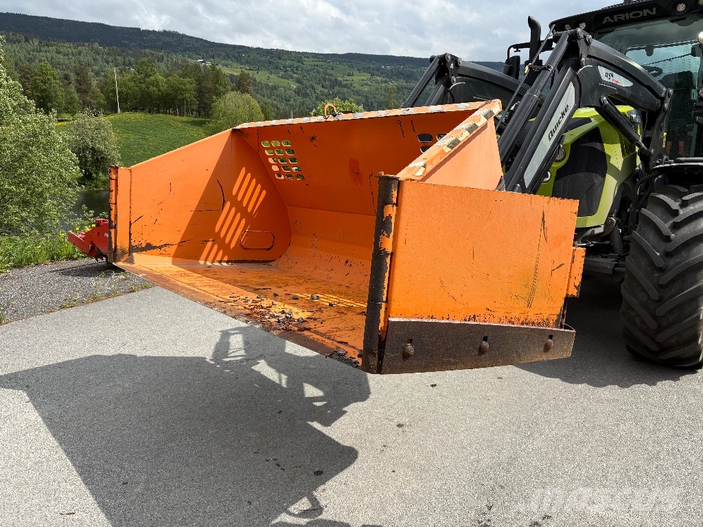 FMG SLK 15 Snežne daske i plugovi