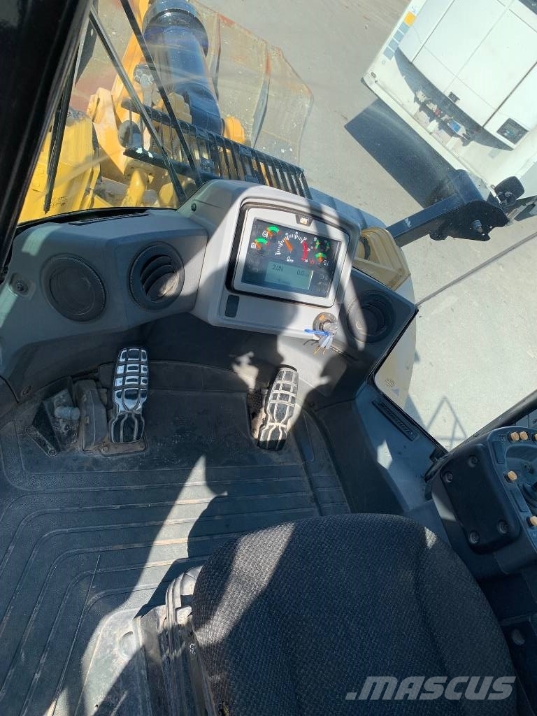 CAT 966 M 轮式装载机