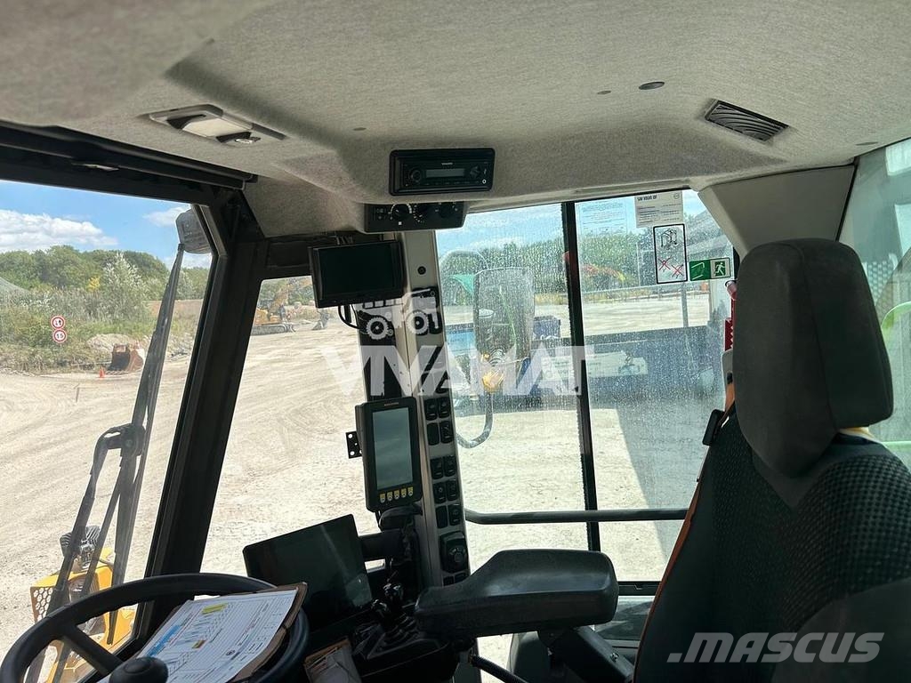 Volvo L220H Wielladers