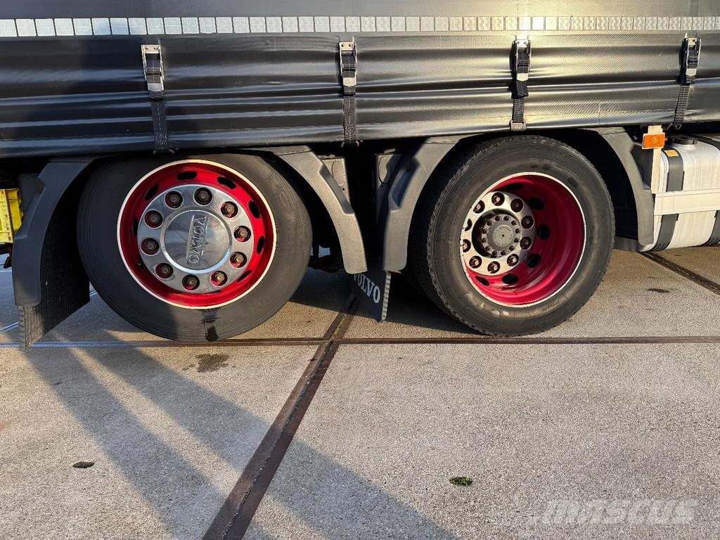 Volvo FH Tentautod