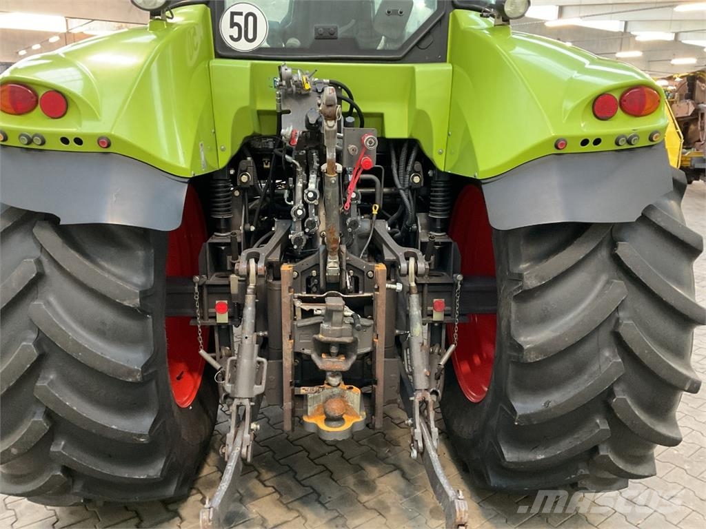 CLAAS Arion 620 الجرارات