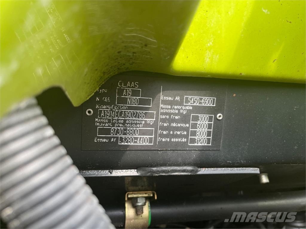 CLAAS Arion 620 트랙터
