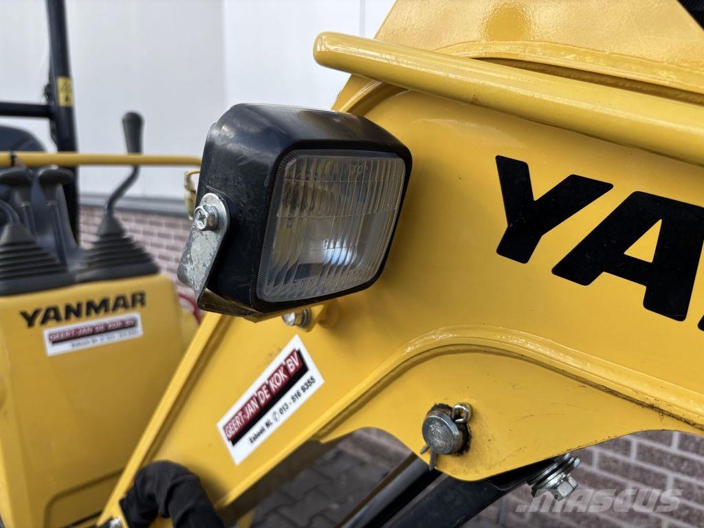 Yanmar SV08 小型挖土機/掘鑿機<7t(小型挖掘機)