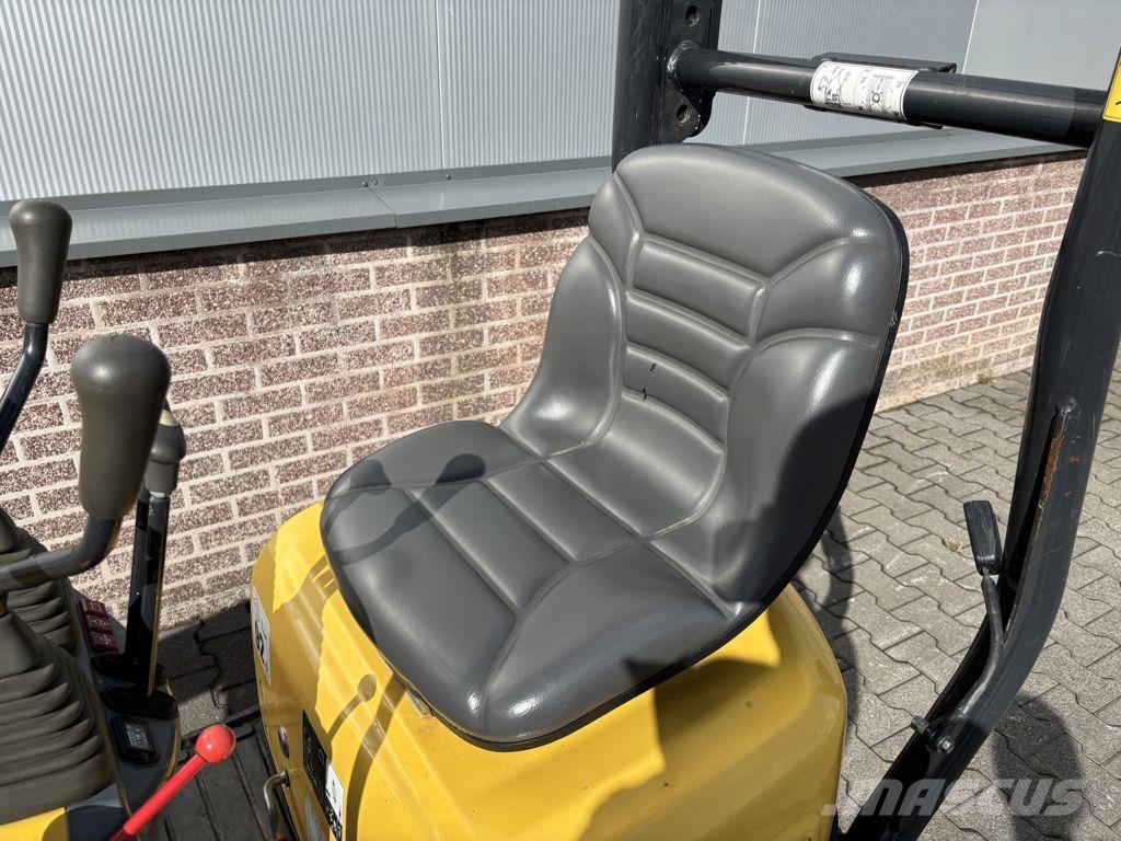 Yanmar SV08 小型挖土機/掘鑿機<7t(小型挖掘機)