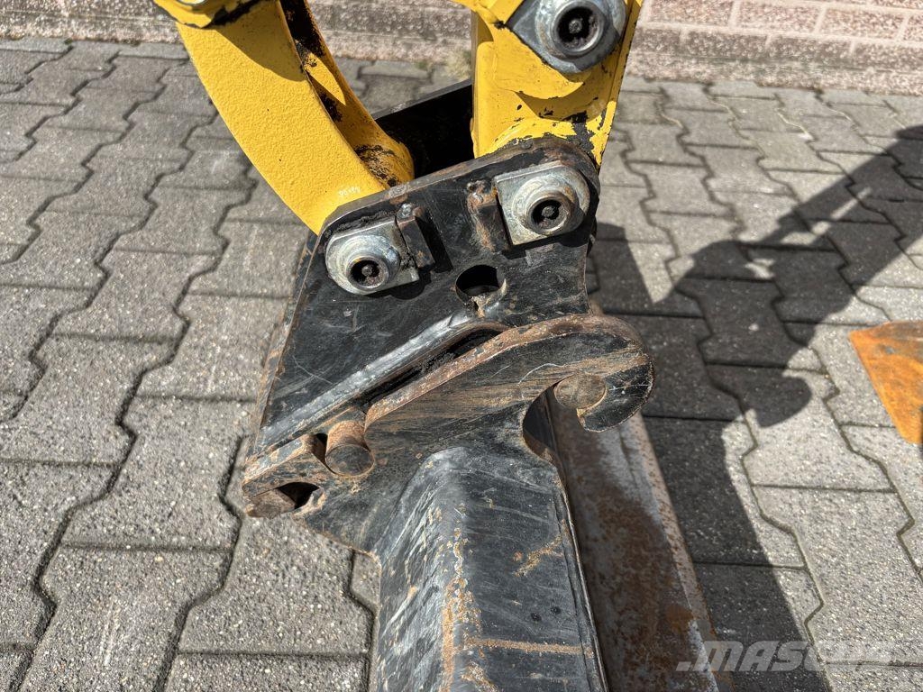 Yanmar SV08 小型挖土機/掘鑿機<7t(小型挖掘機)