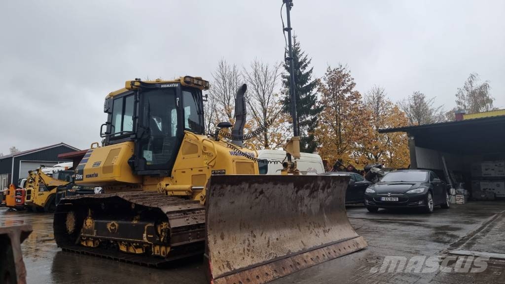 Komatsu D 51 PX-24 E0 With TopCon lánctalpas dózerek