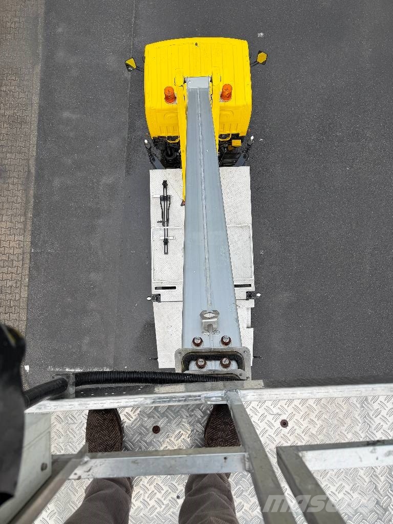Nissan Cabstar Palfinger P220 B Palfinger 22 m Plataformas aéreas montadas em caminhão