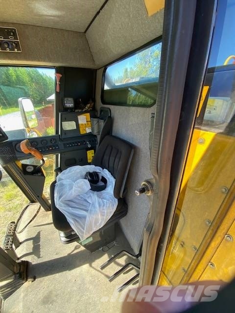 New Holland TC 54 Mietitrebbiatrici