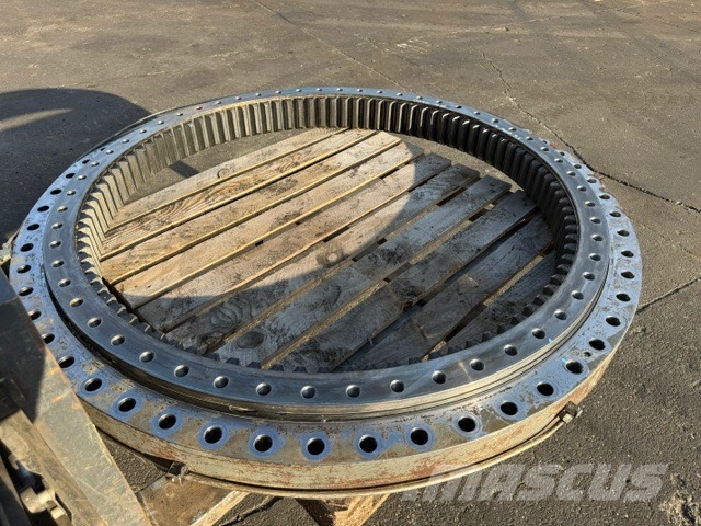 Liebherr R 954 B USED SWING RING Трансмиссии и КПП
