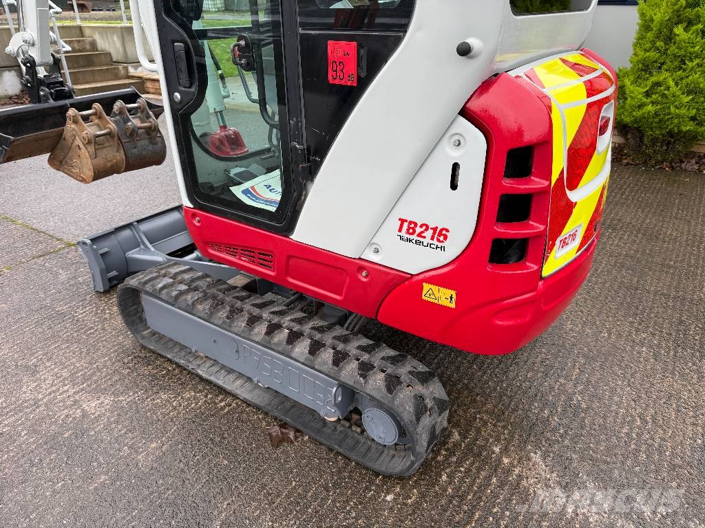 Takeuchi TB 216 Mini bagri <7t
