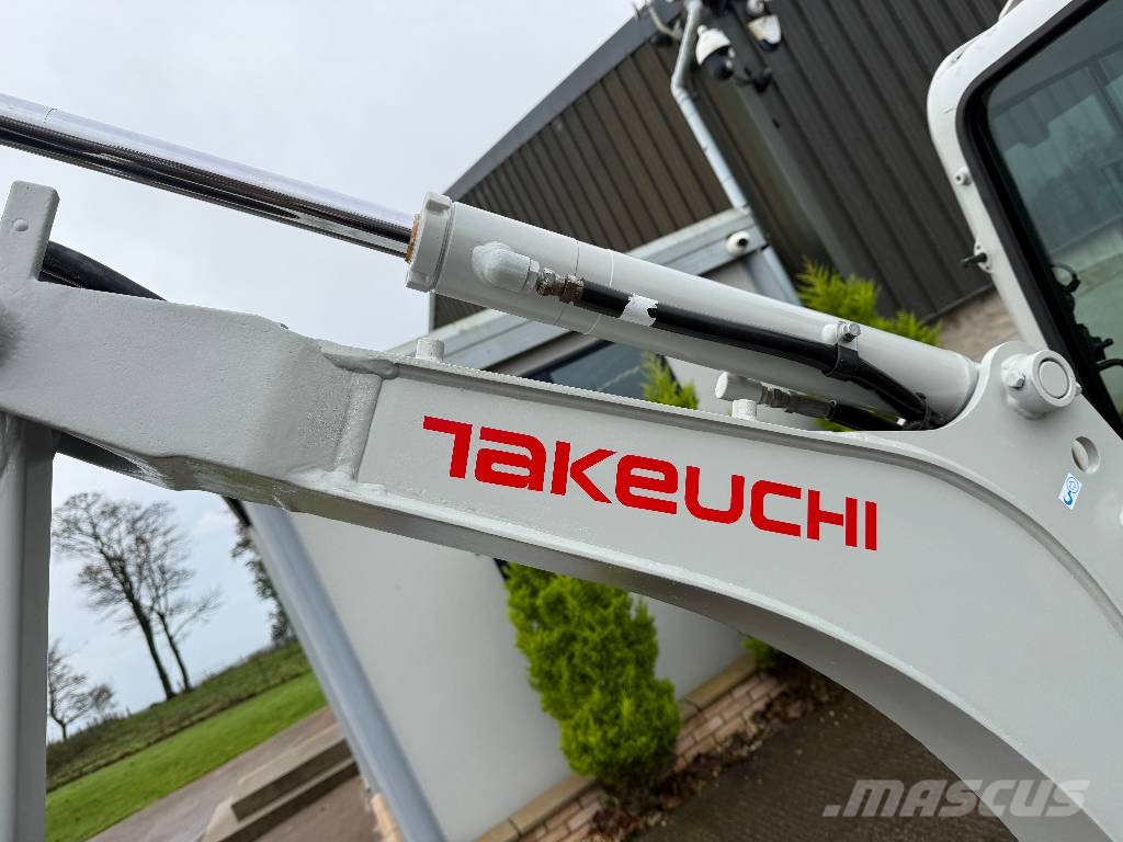 Takeuchi TB 216 Mini bagri <7t