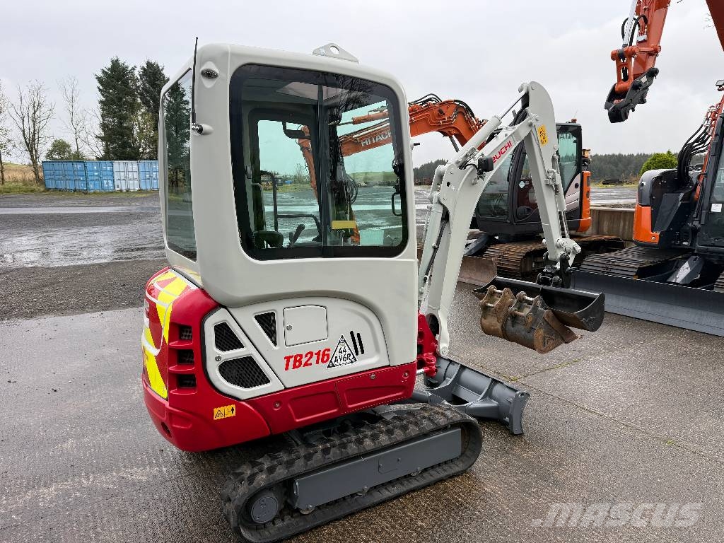 Takeuchi TB 216 Mini bagri <7t