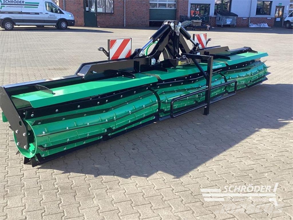  LYCKEGARD - CRIMPER ROLLER 6000 Altre macchine e accessori per l'aratura