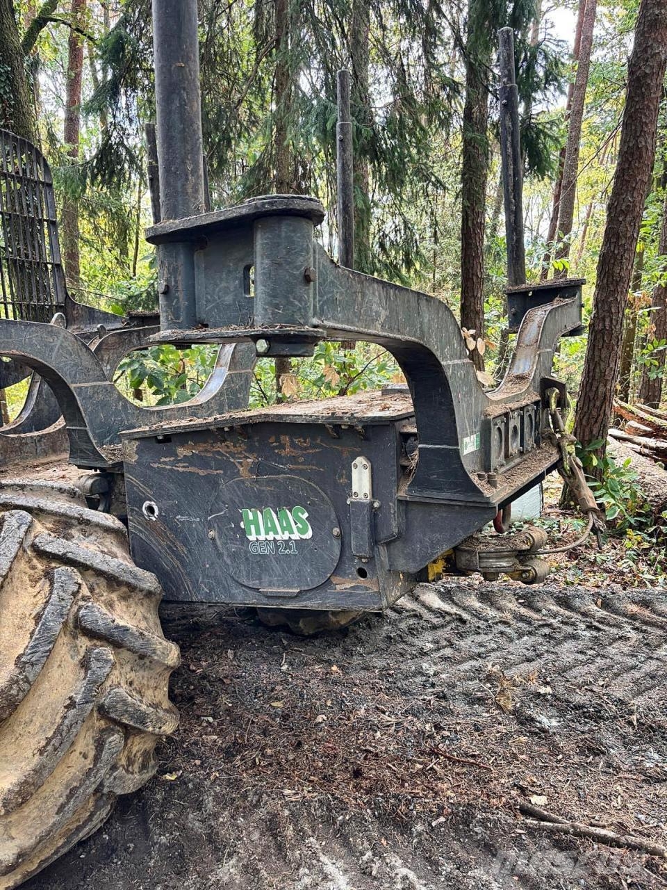 John Deere 1110G Naudoti miškovežiai (Forvarderiai)