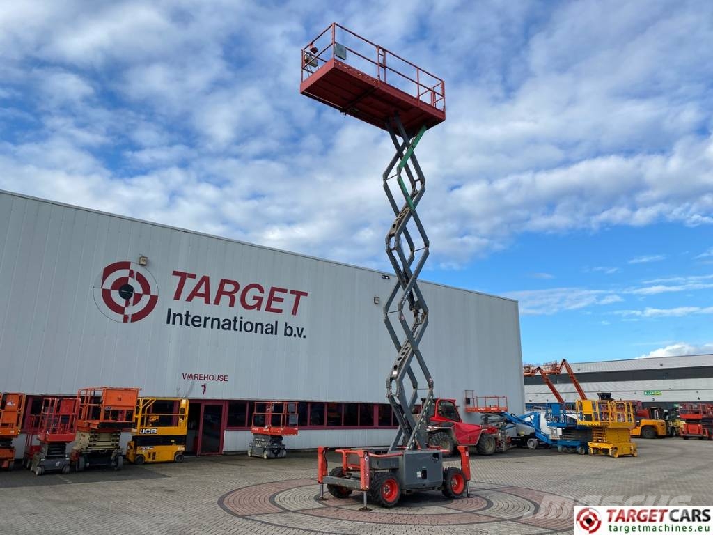 SkyJack SJ6832RT Diesel 4x4 Scissor Work Lift 1180cm Підйомники-ножиці