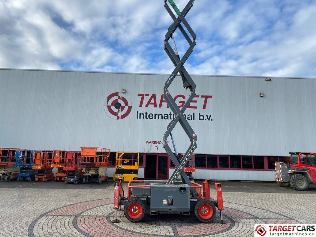 SkyJack SJ6832RT Diesel 4x4 Scissor Work Lift 1180cm Підйомники-ножиці