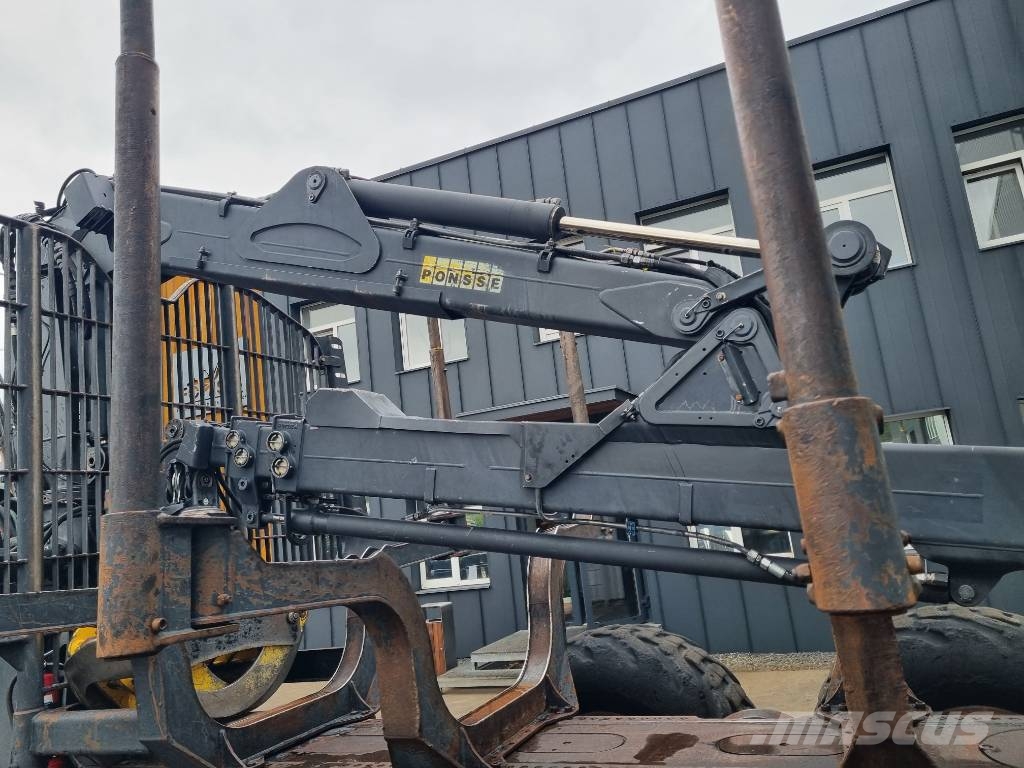 Ponsse Buffalo 8W Kuormatraktorit