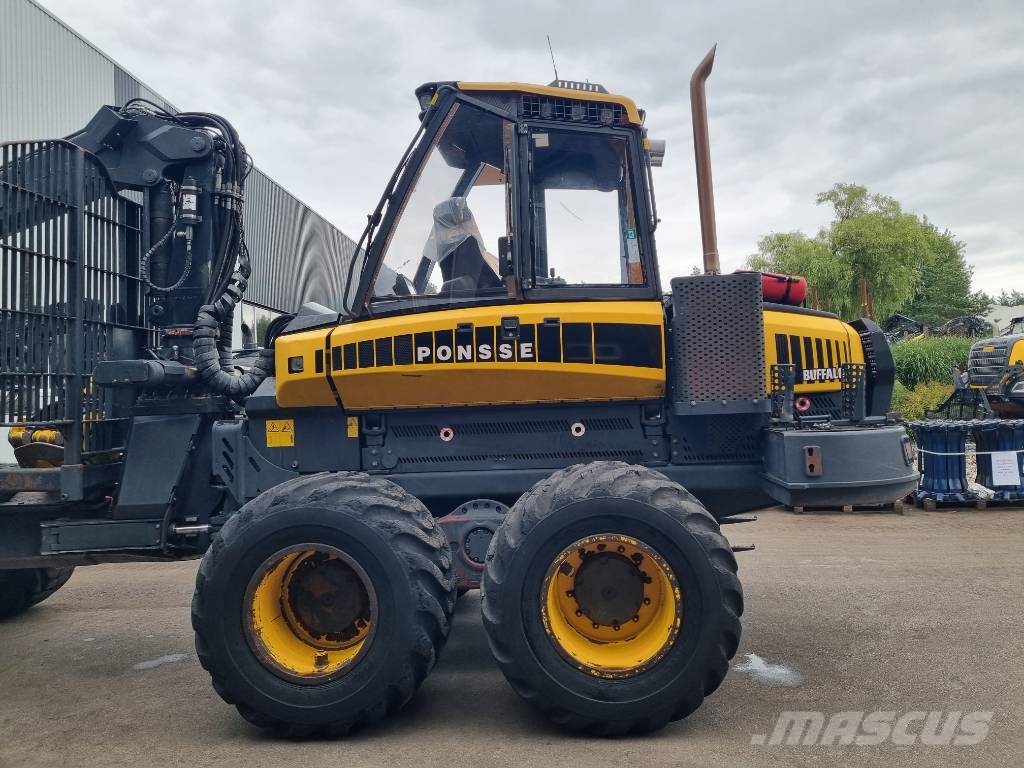 Ponsse Buffalo 8W Kuormatraktorit