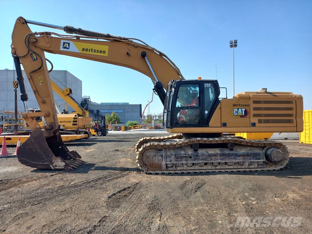 CAT 350 (EXW - Abu Dhabi) حفارات زحافة