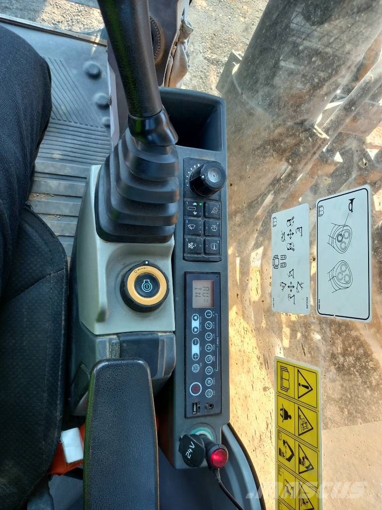 CAT 350 (EXW - Abu Dhabi) حفارات زحافة