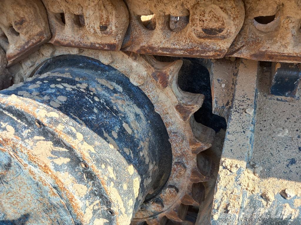 CAT 350 (EXW - Abu Dhabi) حفارات زحافة