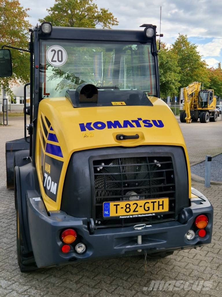 Komatsu WA 70 M-8 Kolesni nakladalci