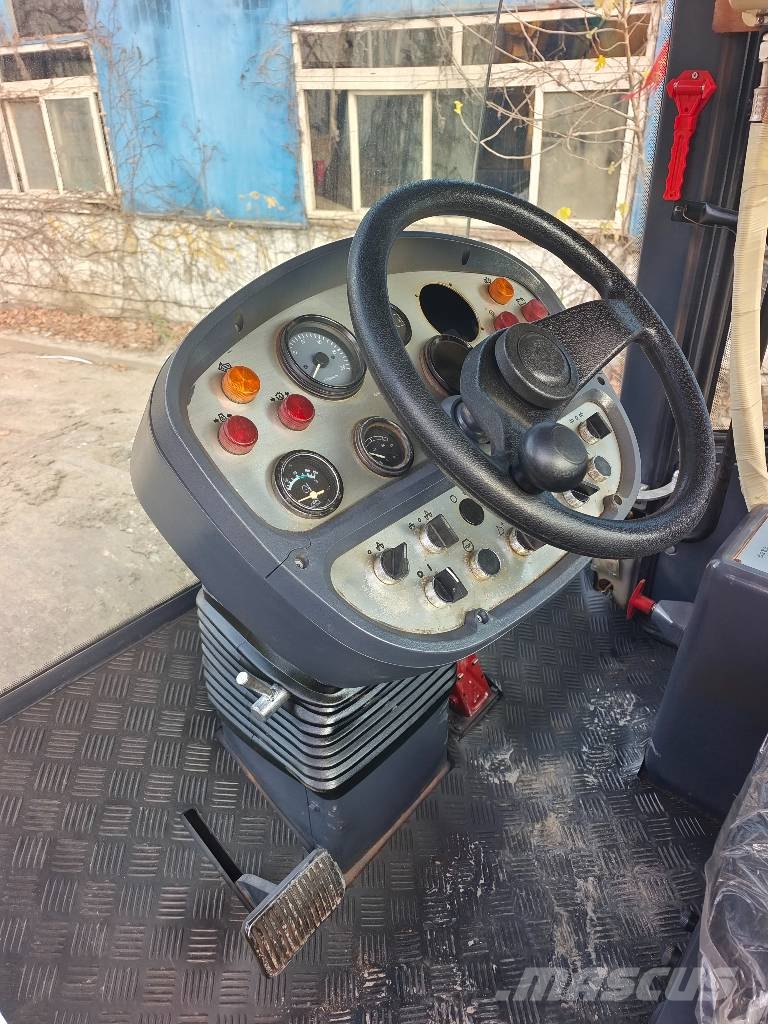 XCMG XS 223 J Plenty of road roller in stock Valjci sa jednim bubnjem