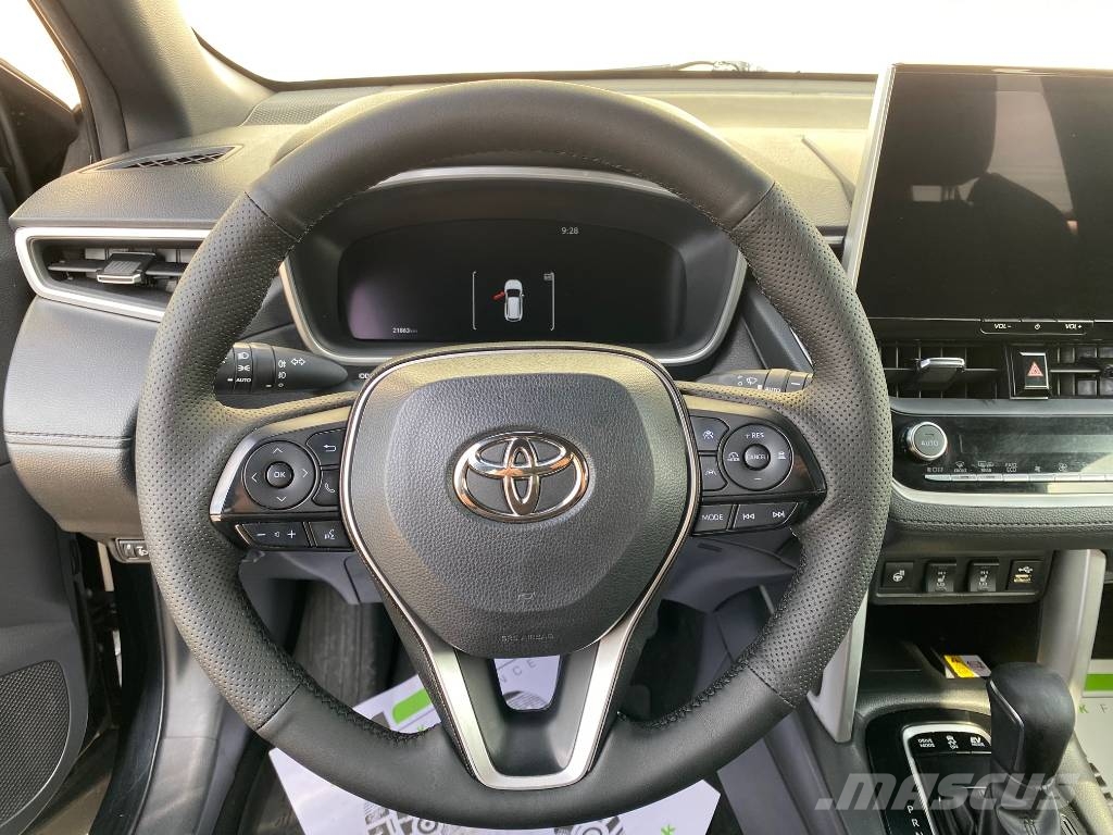 Toyota Corolla CROSS HYBRID 2,0 E6d automat VIN 688 Lengvieji automobiliai