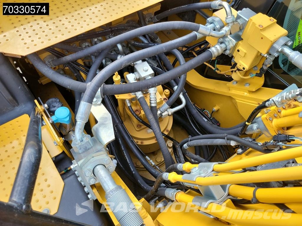CAT 326 -07A Tiltrotator - 2 Buckets حفارات زحافة