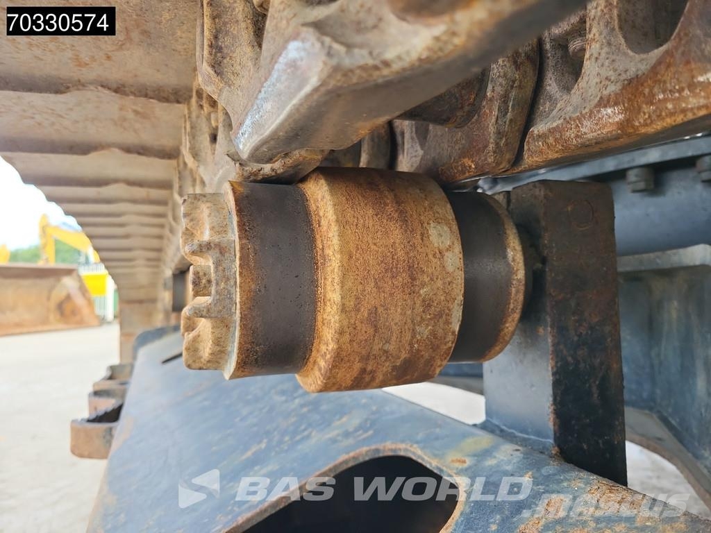 CAT 326 -07A Tiltrotator - 2 Buckets حفارات زحافة