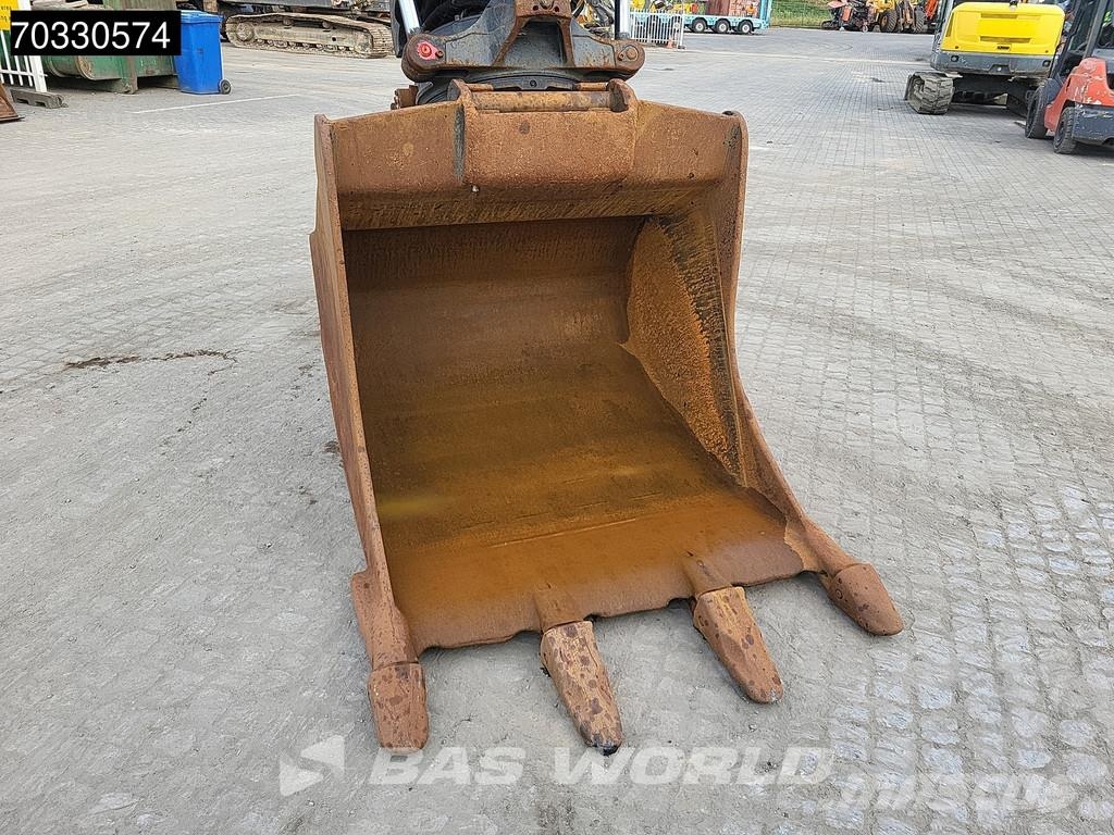 CAT 326 -07A Tiltrotator - 2 Buckets حفارات زحافة