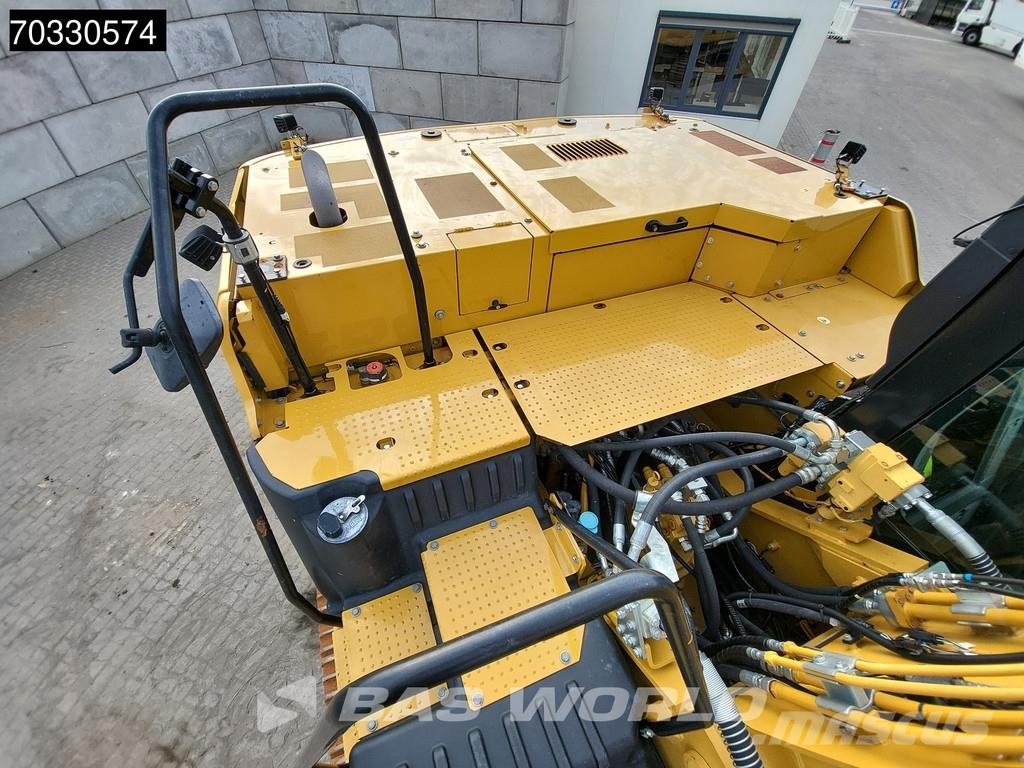 CAT 326 -07A Tiltrotator - 2 Buckets حفارات زحافة