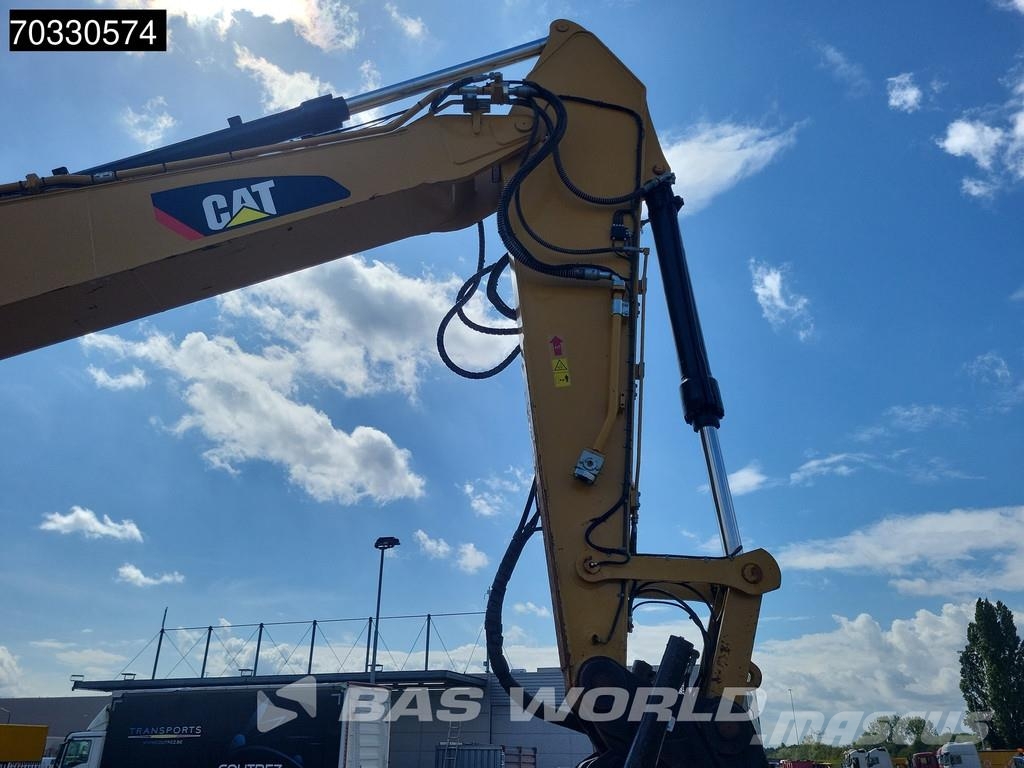 CAT 326 -07A Tiltrotator - 2 Buckets حفارات زحافة