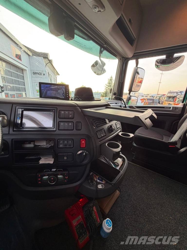 DAF Holztransporter XF 530 FAT Holztransporter