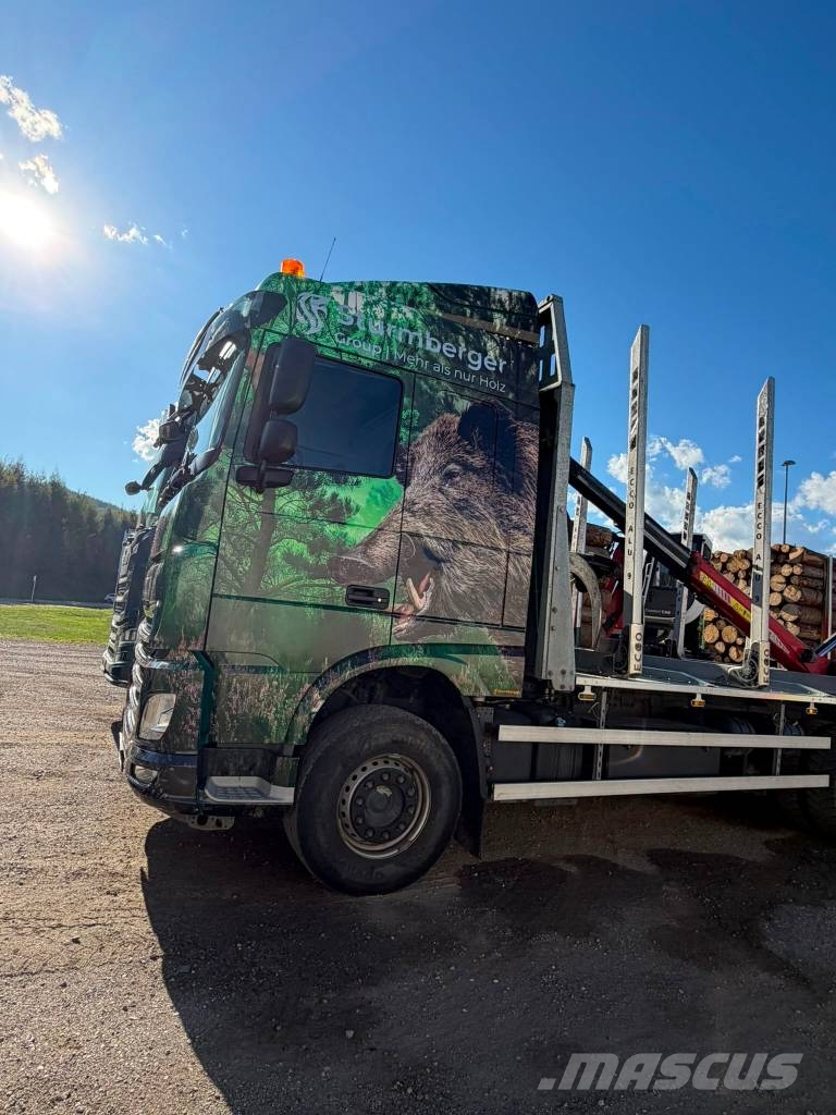 DAF Holztransporter XF 530 FAT Holztransporter
