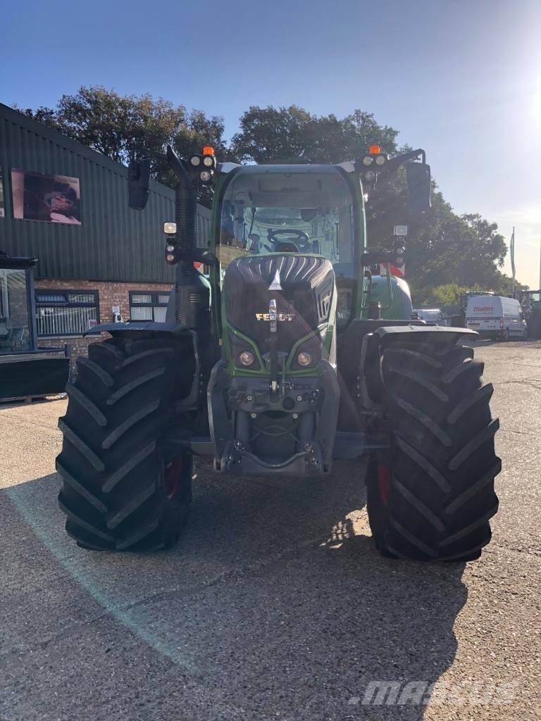 Fendt 720 Vario Traktoren