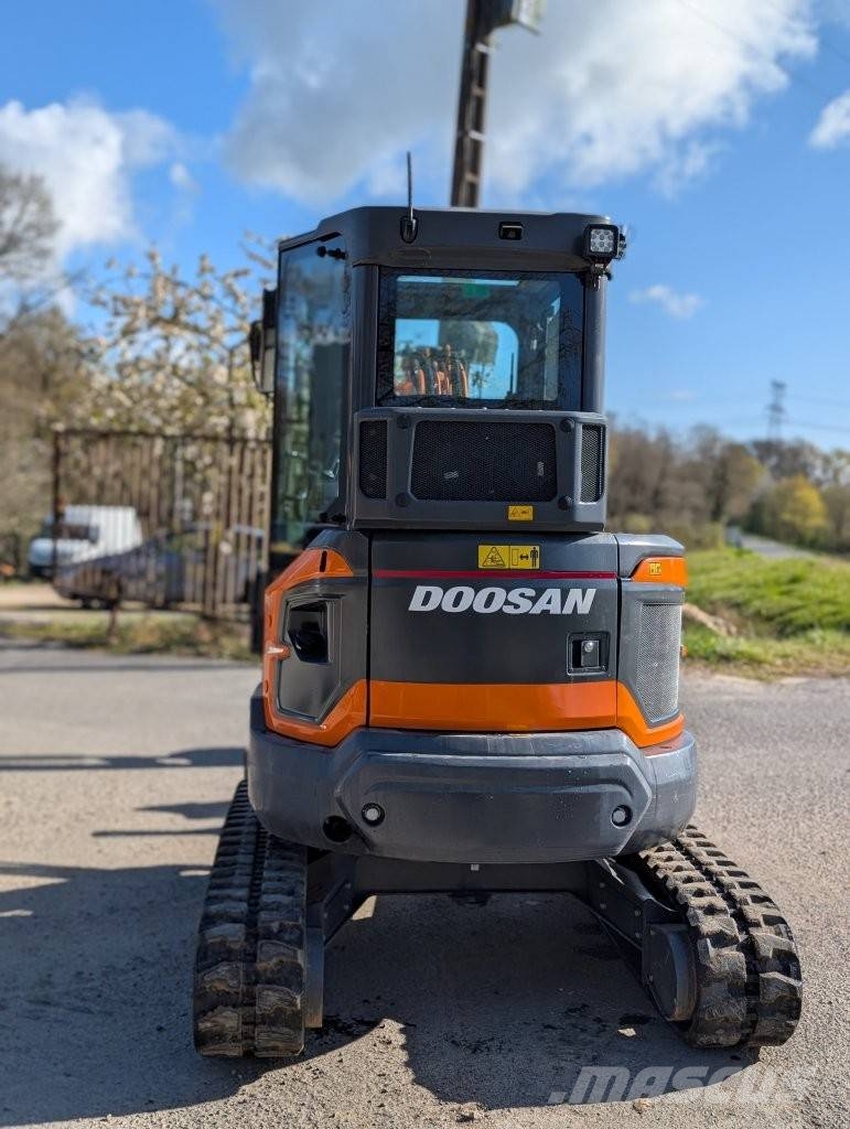 Doosan DX 35 Z Minigraafmachines < 7t