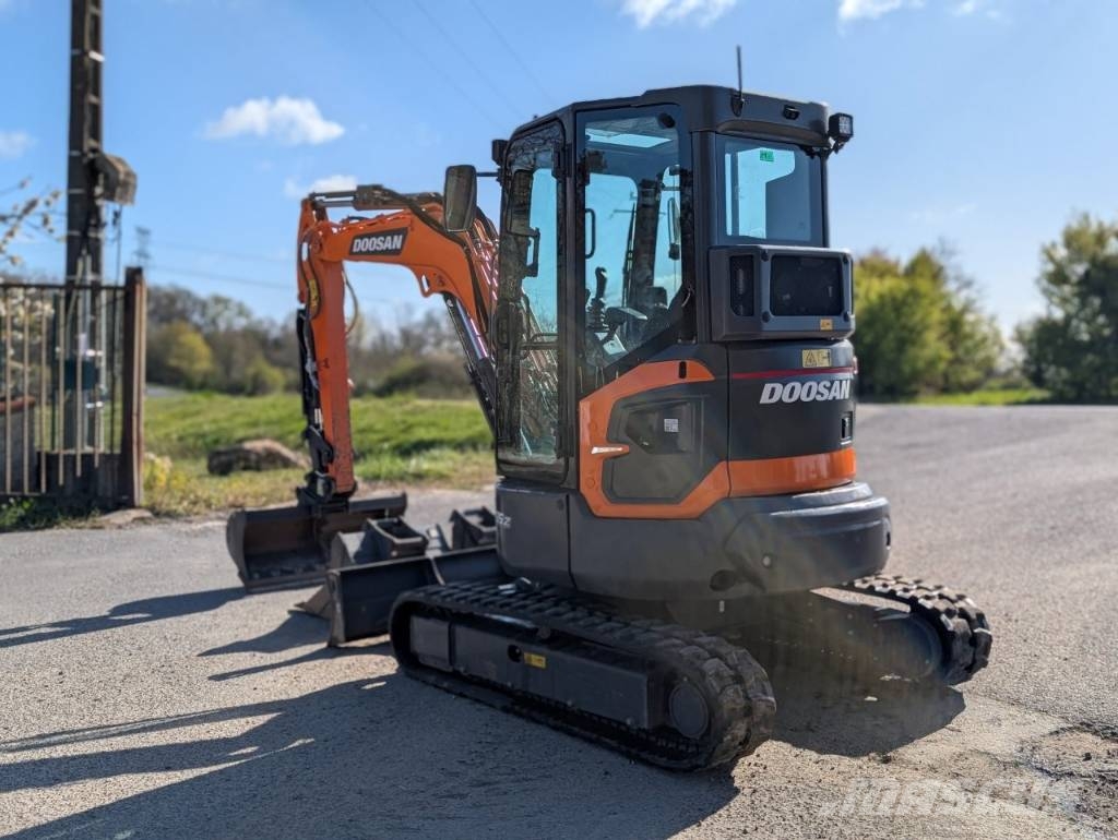 Doosan DX 35 Z Minigraafmachines < 7t