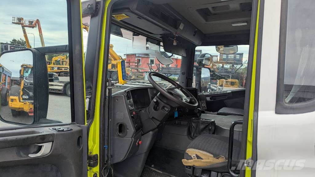 Scania p310DB 6x2 Container trucks