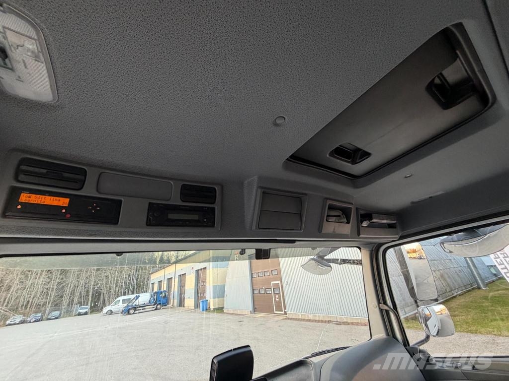 Mercedes-Benz Atego 1524 4x2 LIFT+BOX HEATING Furgoonautod