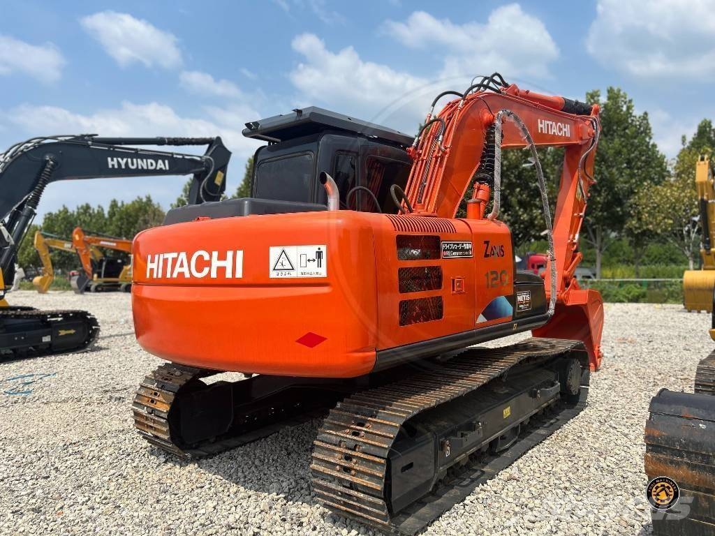 Hitachi 120 履带挖掘机