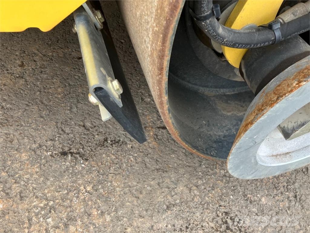 Bomag CN BW 120 AD-5 Stage V/Tier 4f Dvojni valjarji