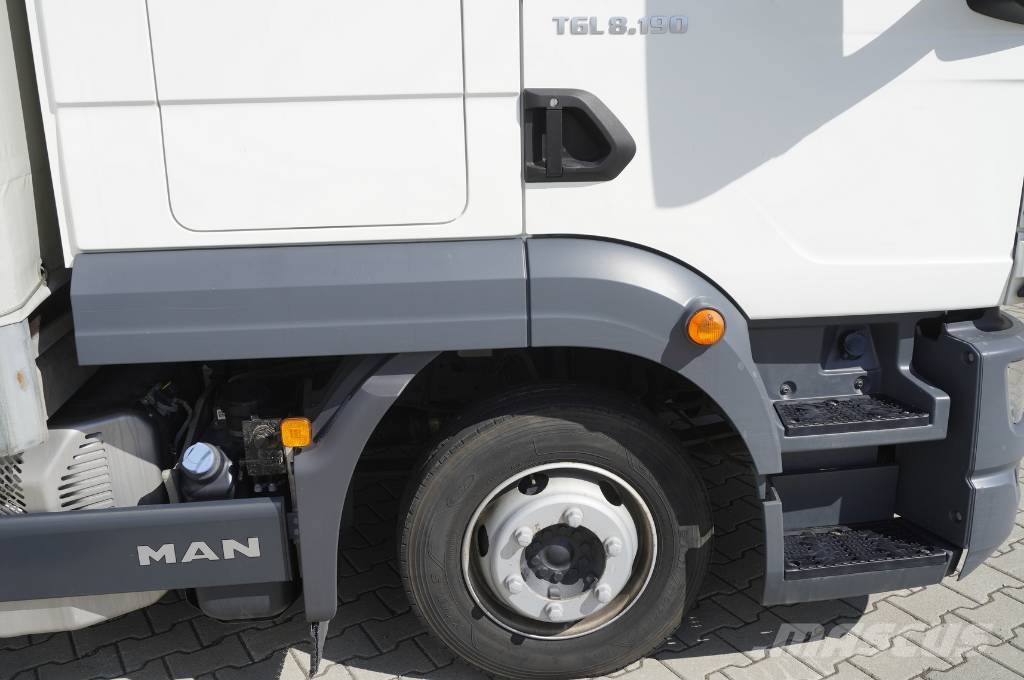 MAN TGL 8.190 4×2 / Cutrainsider + trailer / 80 tho.km Camiones de caja de lona