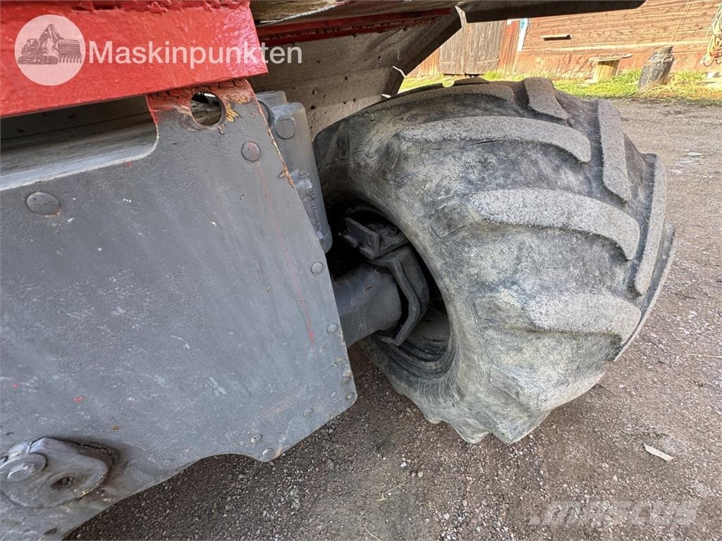 Komatsu PW140 Hjulgrävare