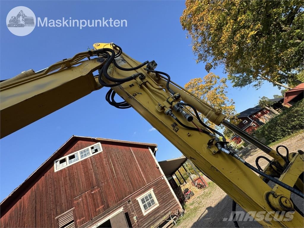 Komatsu PW140 Hjulgrävare