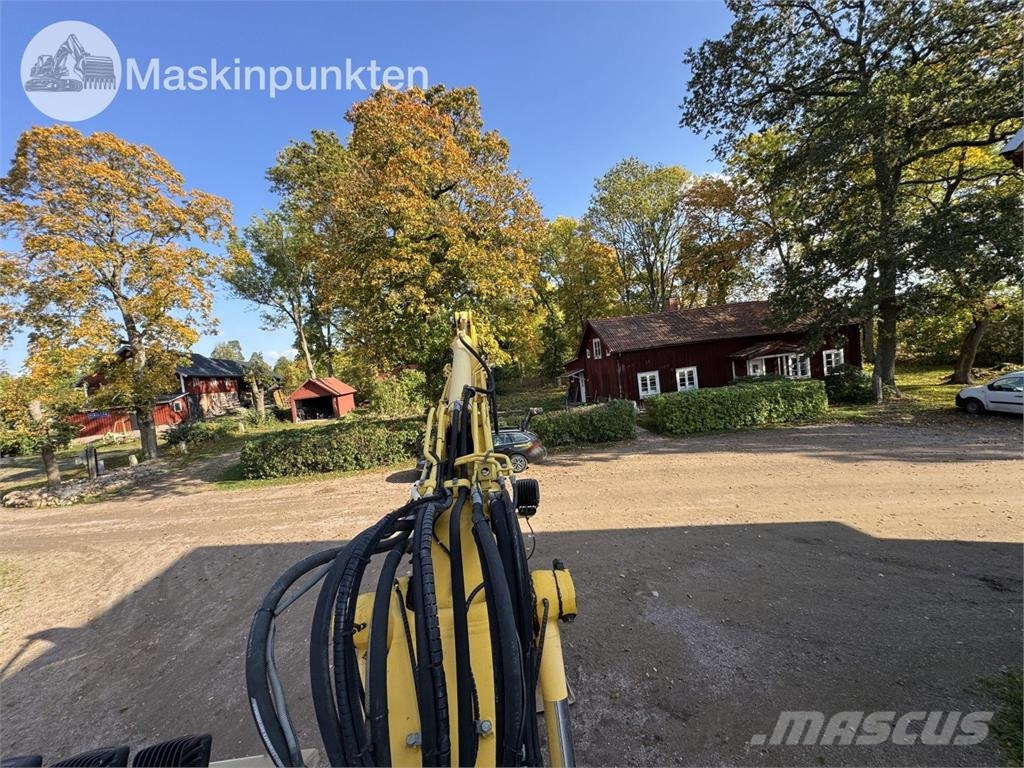 Komatsu PW140 Hjulgrävare