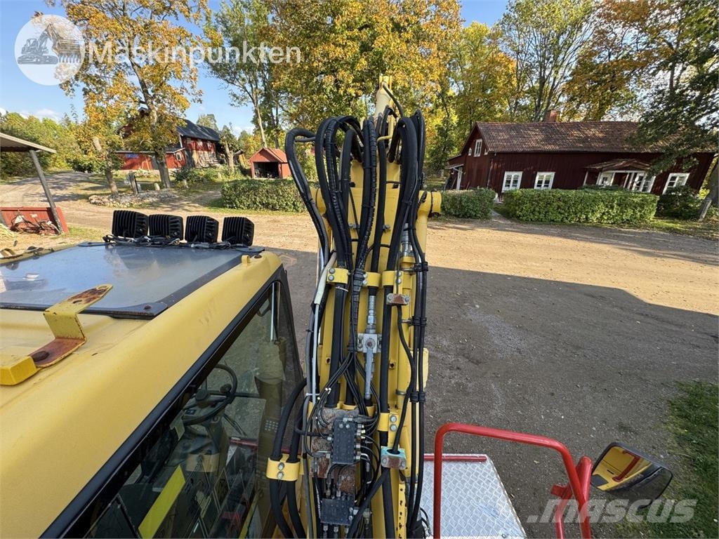 Komatsu PW140 Hjulgrävare