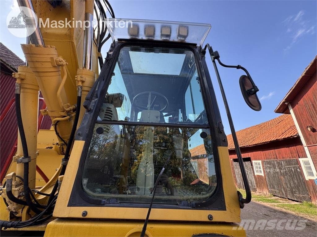 Komatsu PW140 Hjulgrävare